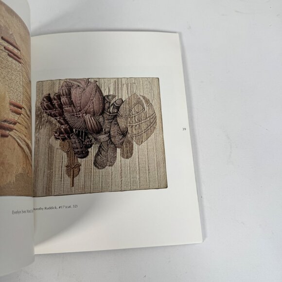 Small Works in Fiber Mildred Constantine Collection 1993 Cleveland Museum of Art - Picture 7 of 8